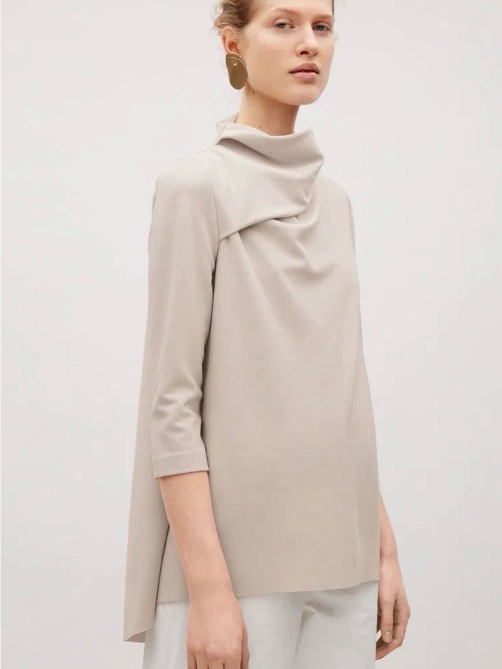 ♥️ NEW Cos draped collar A line cream top
